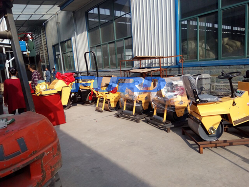 福瑞得機(jī)械座駕壓路機(jī)，手扶壓路機(jī)，小型灌縫機(jī)，井蓋切割機(jī)及時(shí)發(fā)貨