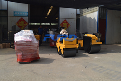 福瑞得機(jī)械手扶雙輪壓路機(jī)，手扶單輪壓路機(jī)，座駕壓路機(jī)及時(shí)包裝發(fā)貨